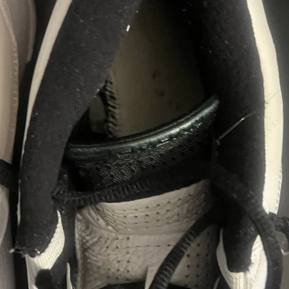 Jordan White and Black High-Top Sneakers with Leather Overlays - Picture 10 of 12